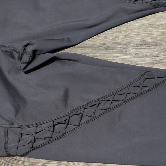 Victoria's Secret VSX Mesh Panel Gym Leggings Sz XL Steel Gray - Picture 2 of 5